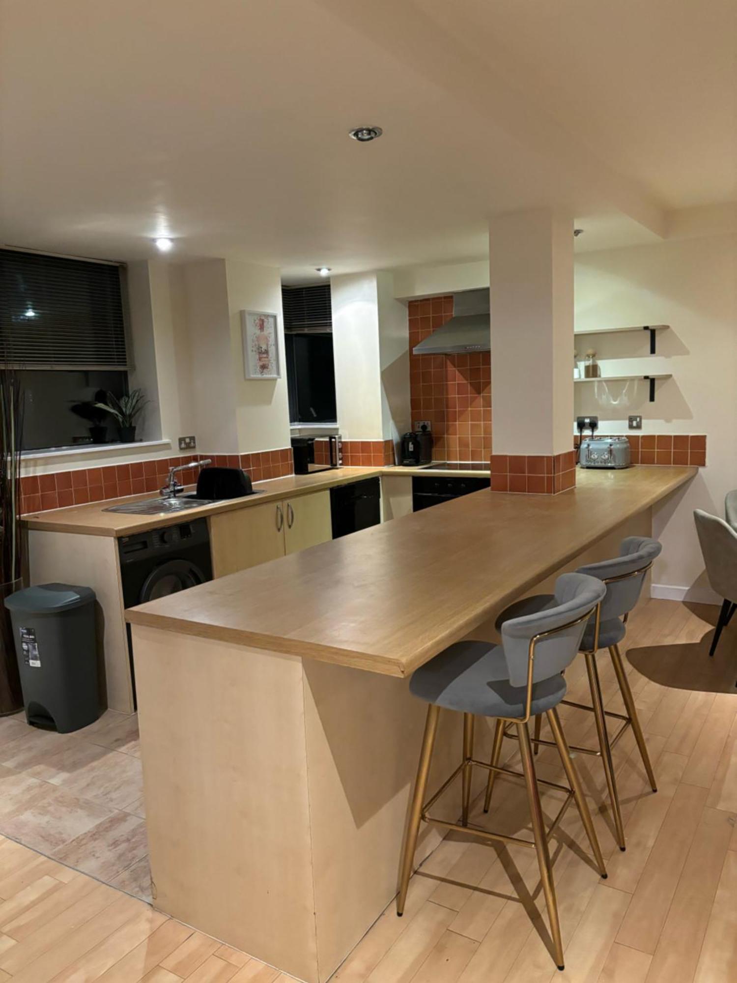 Modern 2 Bdr Flat In Nottingham City Centre With Free Parking ภายนอก รูปภาพ