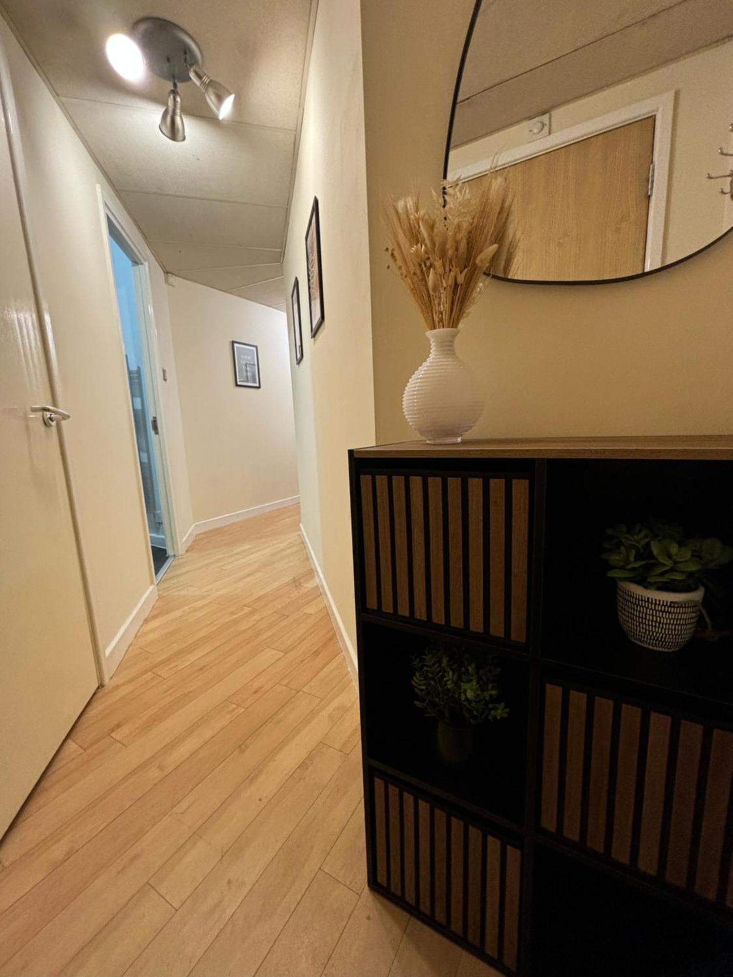 Modern 2 Bdr Flat In Nottingham City Centre With Free Parking ภายนอก รูปภาพ